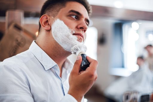 Т-образная бритва: первый в истории образец безопасного бритья